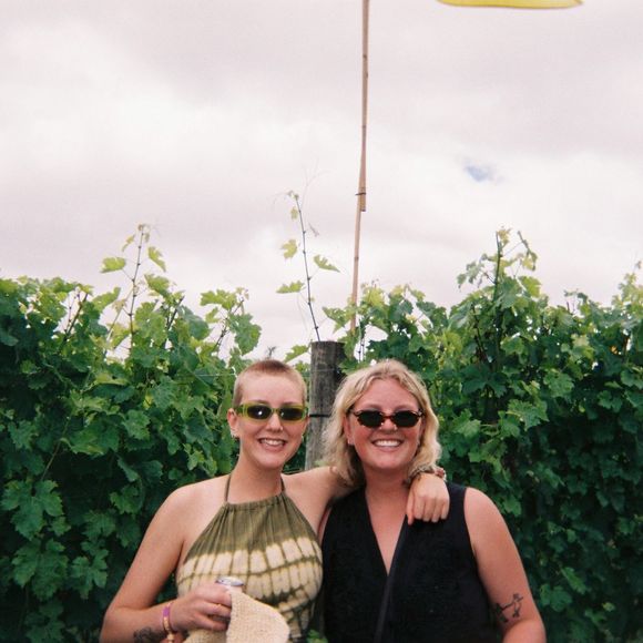 Meet your Posher, Rio - Picture 1 of 1